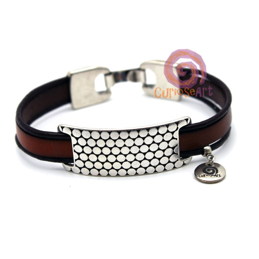 Bisutería-Curioseart-Pulsera-cuero-dos-tonos-marrón-pasador-topos-4